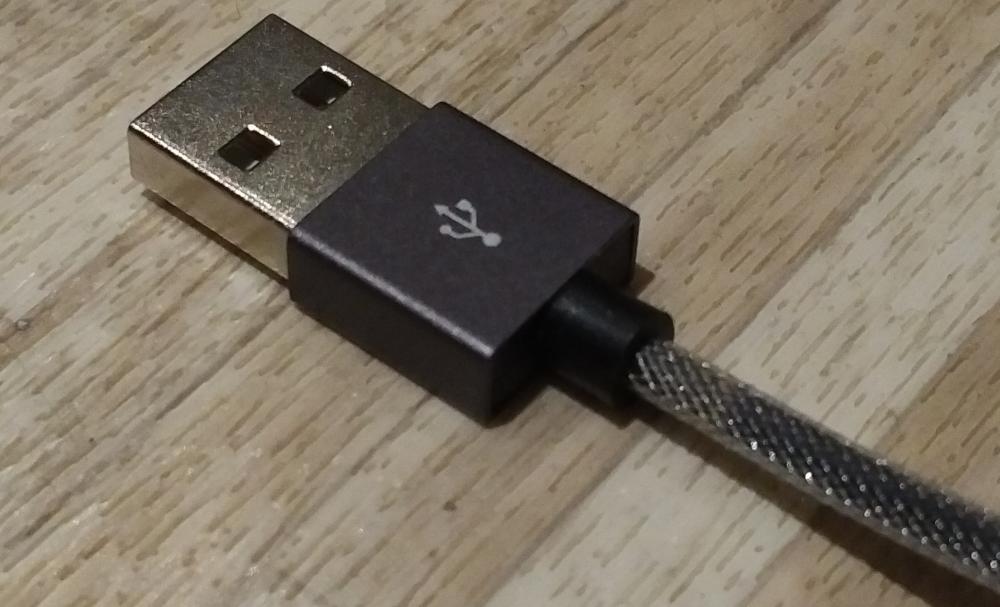 USB.jpg